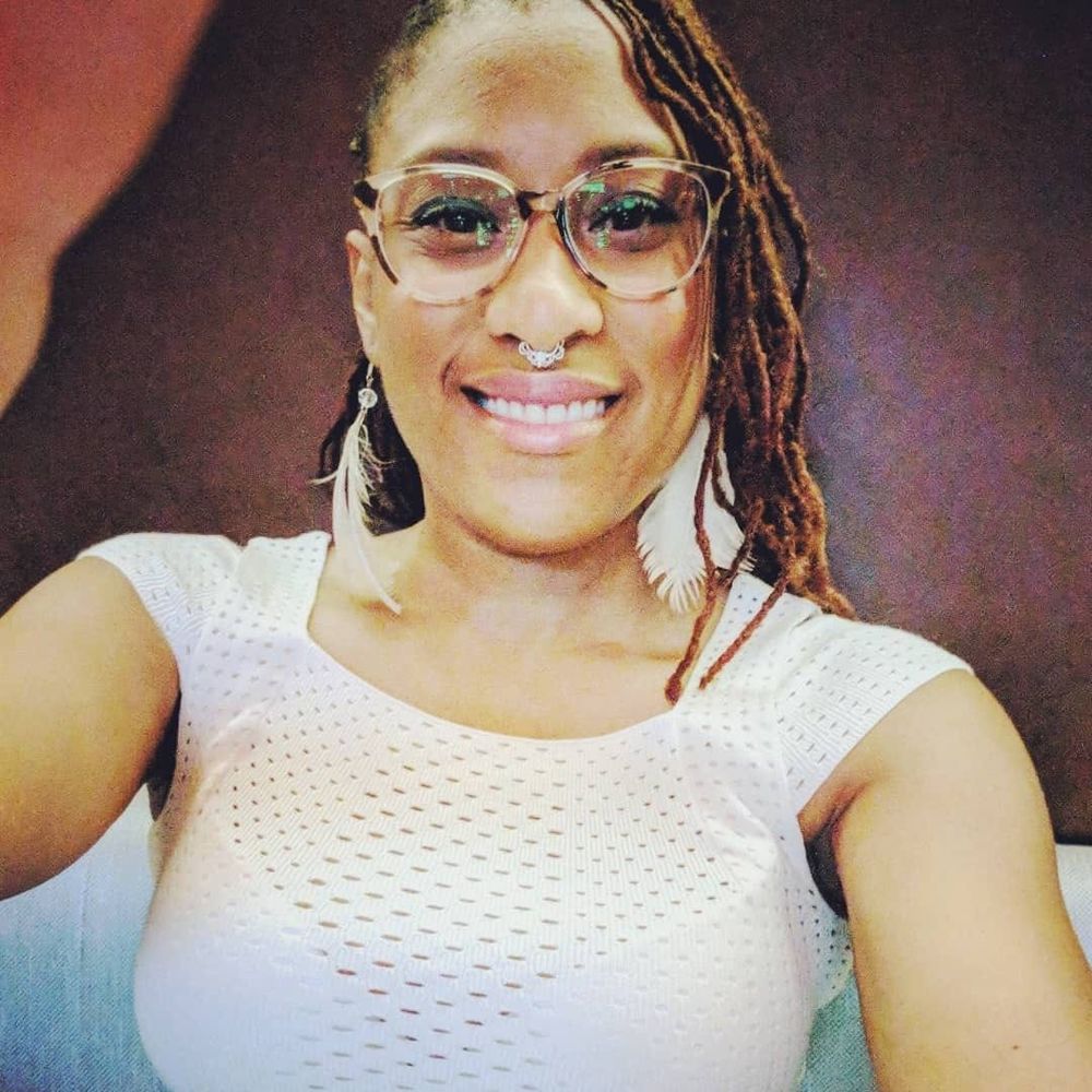 Meet your Posher, Krystal